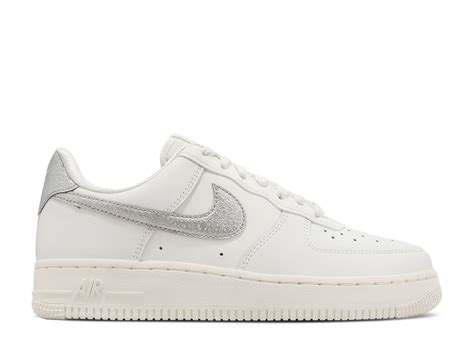 nike air force 1 07 essential weiss silber|white silver air force 1.